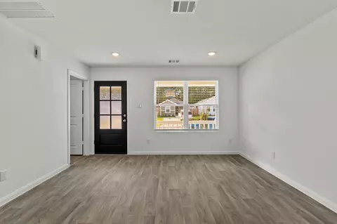 Living - 11938 Detar Ct, Willis, TX 77378 photo 3 of 4