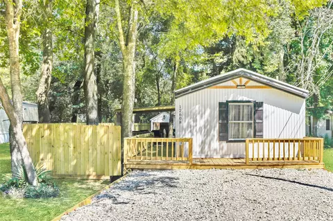 12608 Lazy Cove Dr, Willis, TX 77318