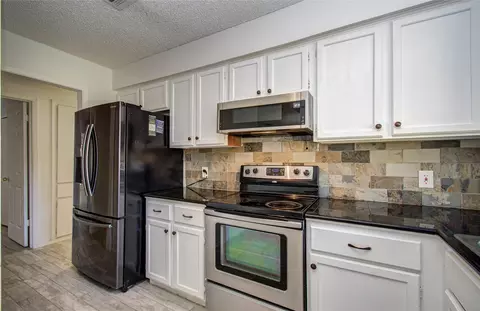 Kitchen - 5311 Sweetwind Ln, Spring, TX 77373 photo 1 of 3