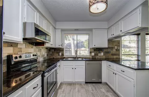 Kitchen - 5311 Sweetwind Ln, Spring, TX 77373 photo 3 of 3