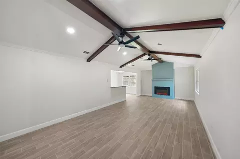 Living - 9096 N Comanche Cir, Willis, TX 77378 photo 6 of 9