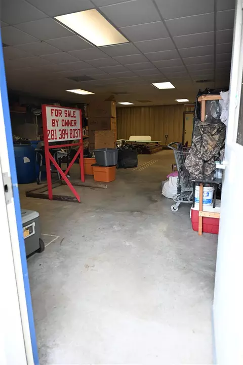 Other - 224 E Main St, Clute, TX 77531 photo 6 of 20