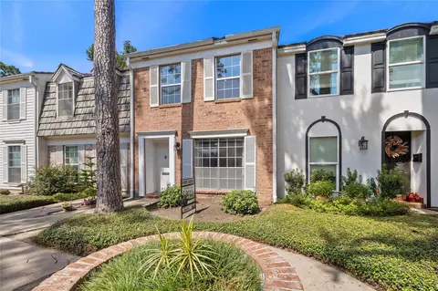1425 Springrock Ln #4, Houston, TX 77055