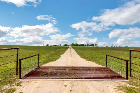 1230 Fm 155, Weimar, TX 78962 photo 26