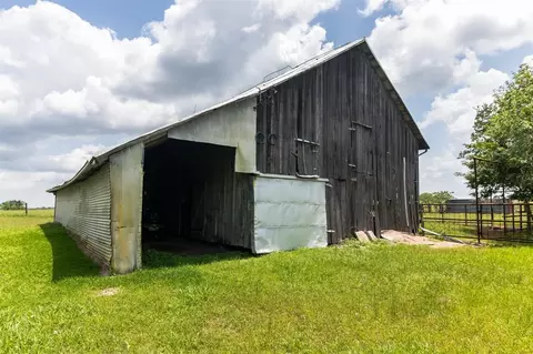 1230 Fm 155, Weimar, TX 78962 photo 21