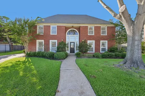 15 Sterling St, Sugar Land, TX 77479
