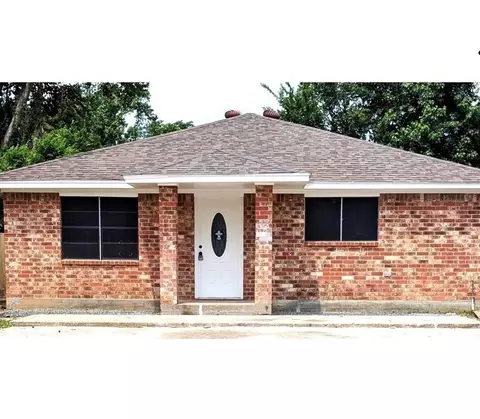 829 Canfield St, Liberty, TX 77575