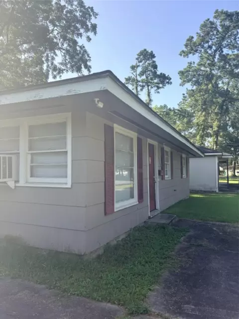 5270 Spencer Dr, Beaumont, TX 77708 photo 6