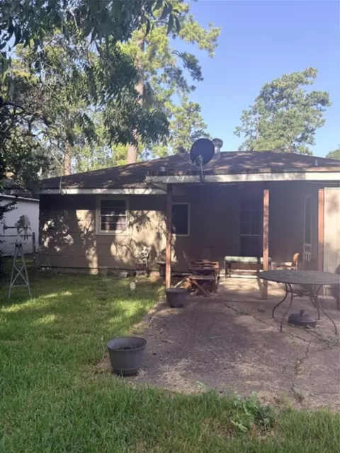 5270 Spencer Dr, Beaumont, TX 77708 photo 9