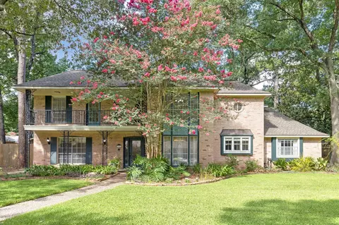 13711 Crickett Hollow Dr, Houston, TX 77069