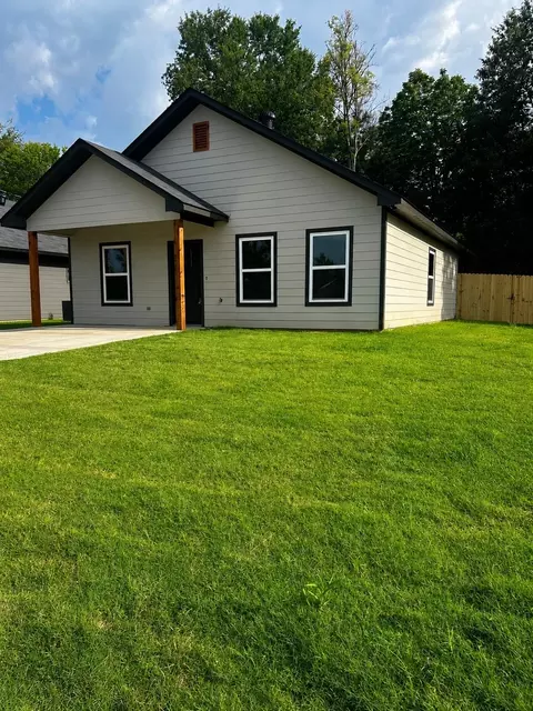 Exterior - 203 E Fleming, Longview, TX 75604 photo 2 of 3