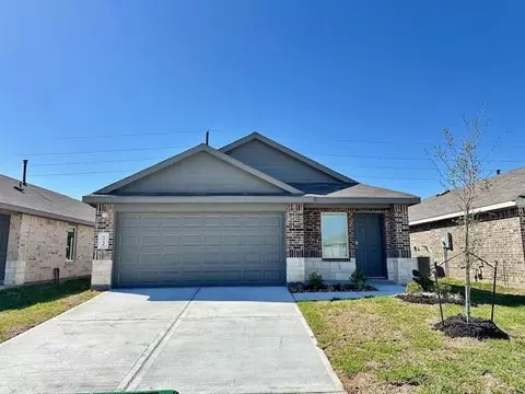 5718 Avalon Woods Dr, Spring, TX 77373 photo 1