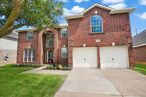 9111 Morningstar Dr, Sugar Land, TX 77479