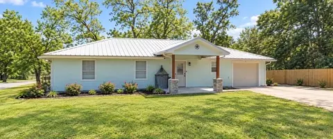 200 High St, Brenham, TX 77833