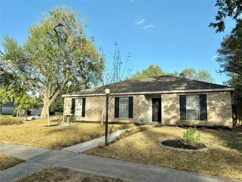 22226 Meadowhill Dr, Spring, TX 77389 photo 1