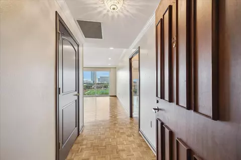 2200 Willowick Rd #5AK, Houston, TX 77027
