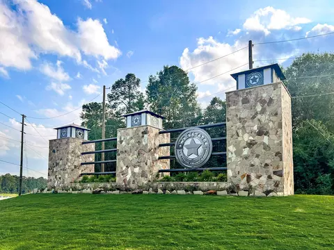 5-24 33 Lonestar Rd, Huntsville, TX 77340