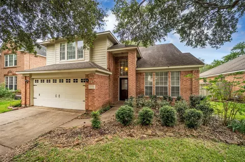 1211 Atlanta Dr, Richmond, TX 77406