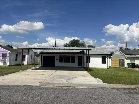 13331 Emporia St, Houston, TX 77015