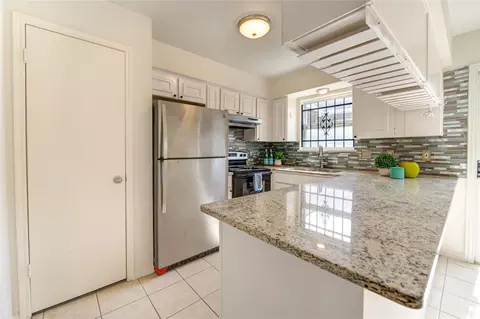 14633 Perthshire Rd, Houston, TX 77079