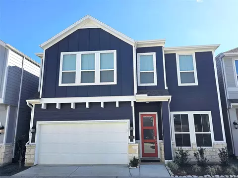 550 Morning Tide Ln, Kemah, TX 77565