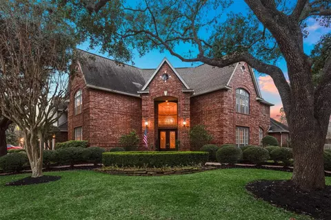 Exterior - 16403 Agusta Ct, Spring, TX 77379 photo 5 of 8