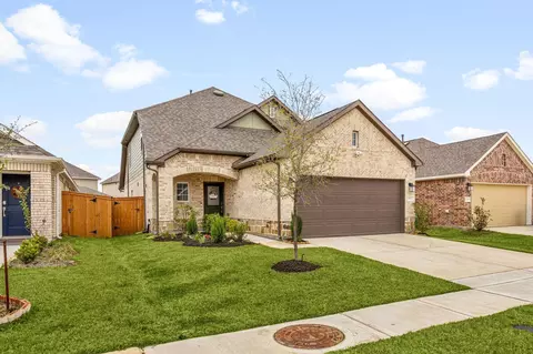 21622 Wave Hollow Dr, Cypress, TX 77433