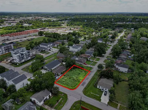 7203 Conley St, Houston, TX 77021