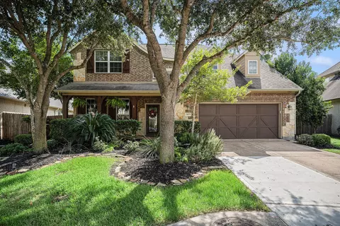 3405 Eden Cove Ln, Pearland, TX 77584