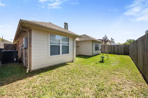 Exterior - 2434 Soledad Ridge Dr, Spring, TX 77373 photo 5 of 7