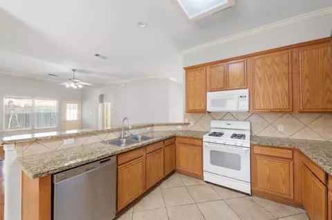Kitchen - 2434 Soledad Ridge Dr, Spring, TX 77373 photo 3 of 3