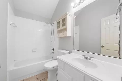 Bath - 2434 Soledad Ridge Dr, Spring, TX 77373 photo 2 of 2
