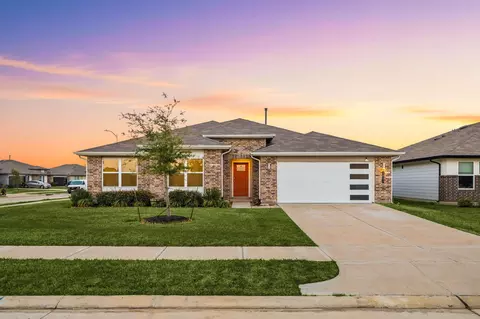 1803 Rolling Hill Ln, Richmond, TX 77469