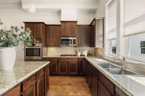 2960 Rusk St, Houston, TX 77003