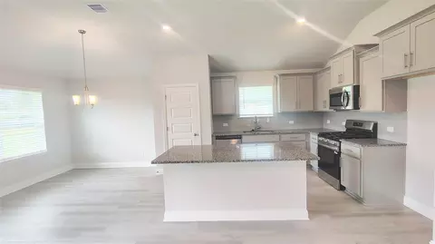 Other - 8 Gemstone Ct, Angleton, TX 77515 photo 1 of 4