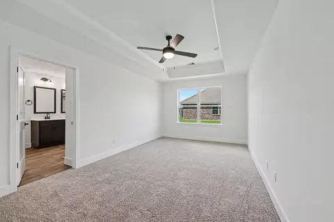 Bedroom - 8 Gemstone Ct, Angleton, TX 77515 photo 1 of 7