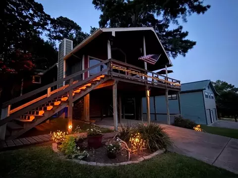 71 Edgewater Way, Point Blank, TX 77364