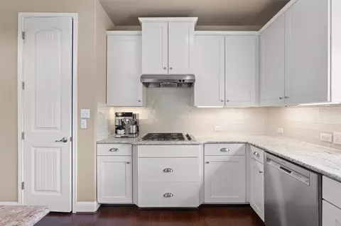 Kitchen - 7716 Aria Loop, Austin, TX 78736 photo 3 of 6