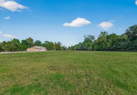 1416 Gears Rd, Houston, TX 77067