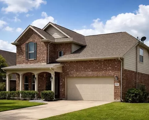 17911 Shadow Oak Dr, Cypress, TX 77429