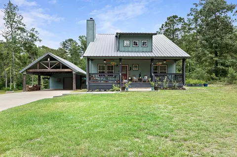 320 Idlewood Ct, Brookeland, TX 75931