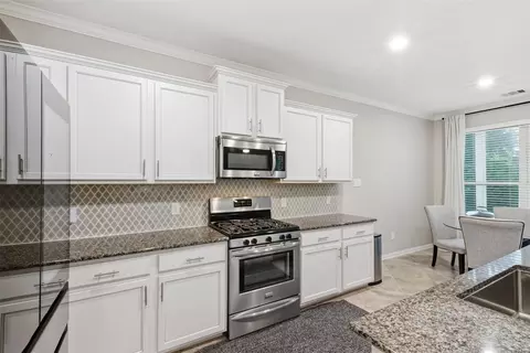 Kitchen - 4123 Steven Falls Ct, Spring, TX 77386 photo 3 of 4