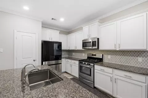 Kitchen - 4123 Steven Falls Ct, Spring, TX 77386 photo 2 of 4
