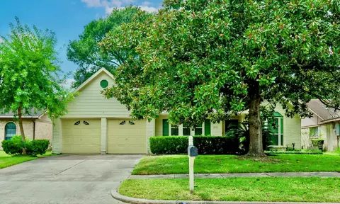 2711 Quail Valley East Dr, Missouri City, TX 77489