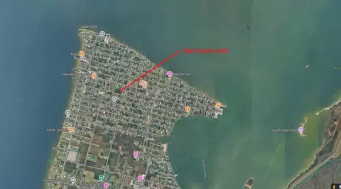 554 10th St, San Leon, TX 77539