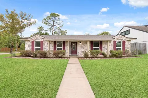 2830 Westerland Dr, Houston, TX 77063