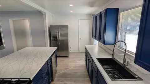 4122 Botany Ln, Houston, TX 77047