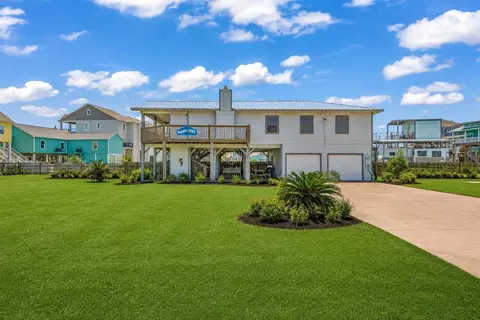 817 Westview, Crystal Beach, TX 77650