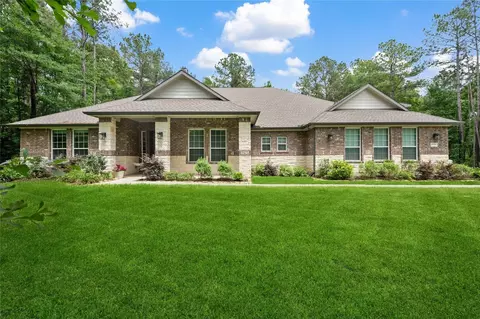 1574 Silver Creek Ln, Montgomery, TX 77316