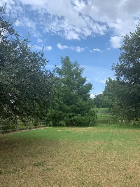 31318 Lower Oxbow Trce, Fulshear, TX 77441